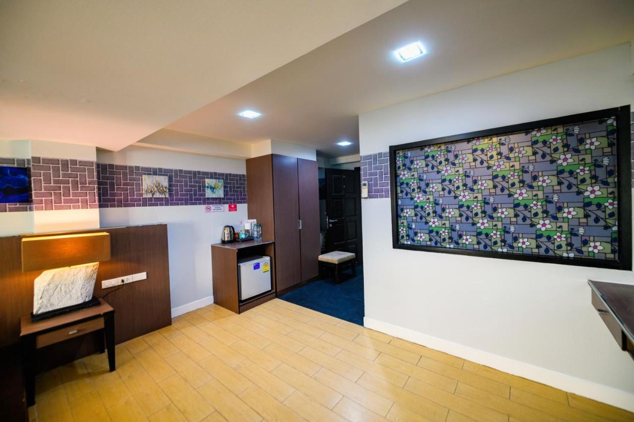 Scandia Beach Hotel Pantai Jomtien Luaran gambar