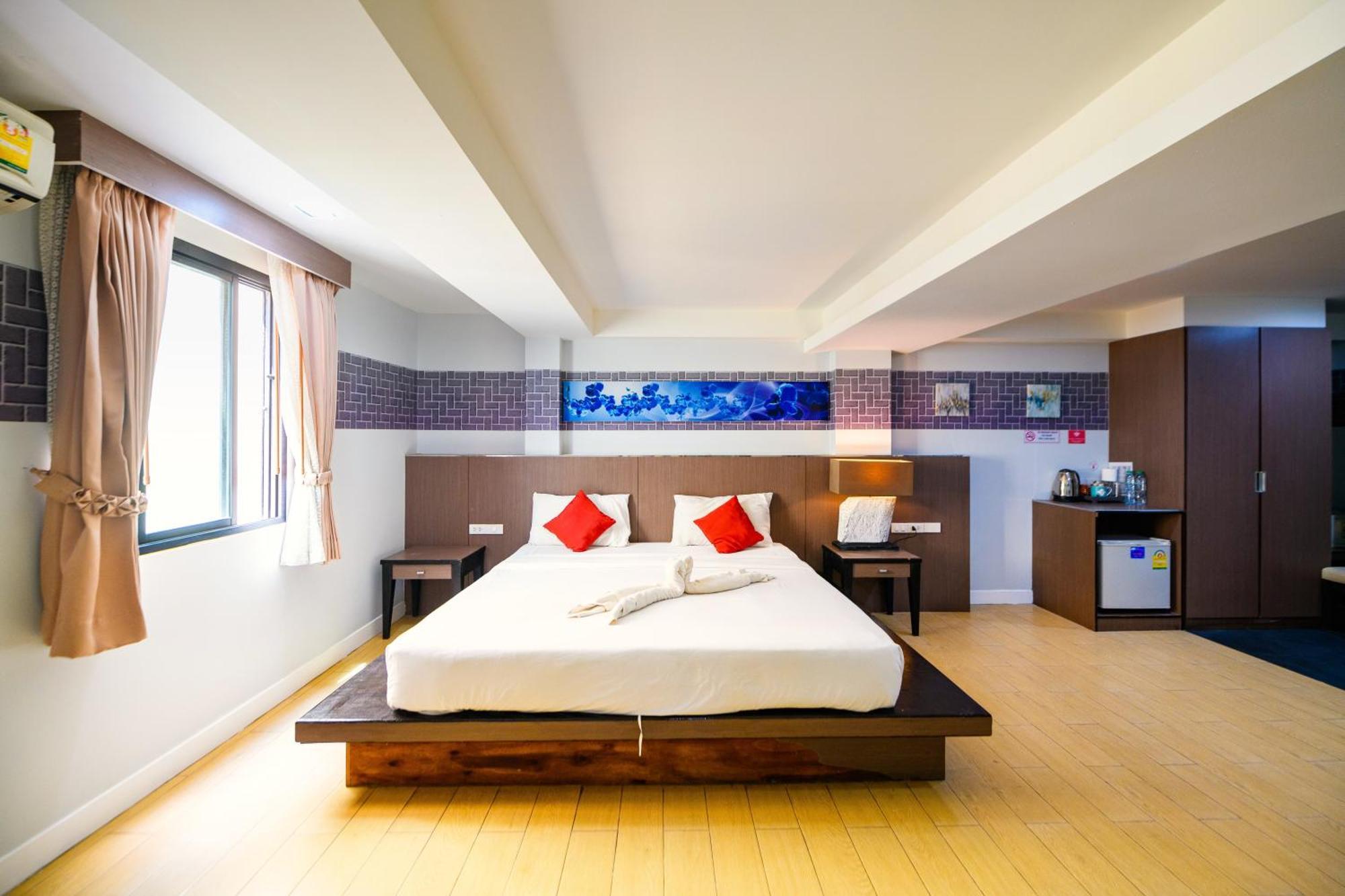 Scandia Beach Hotel Pantai Jomtien Bilik gambar