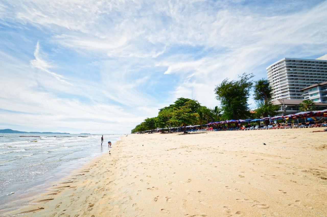 Scandia Beach Hotel Pantai Jomtien Luaran gambar